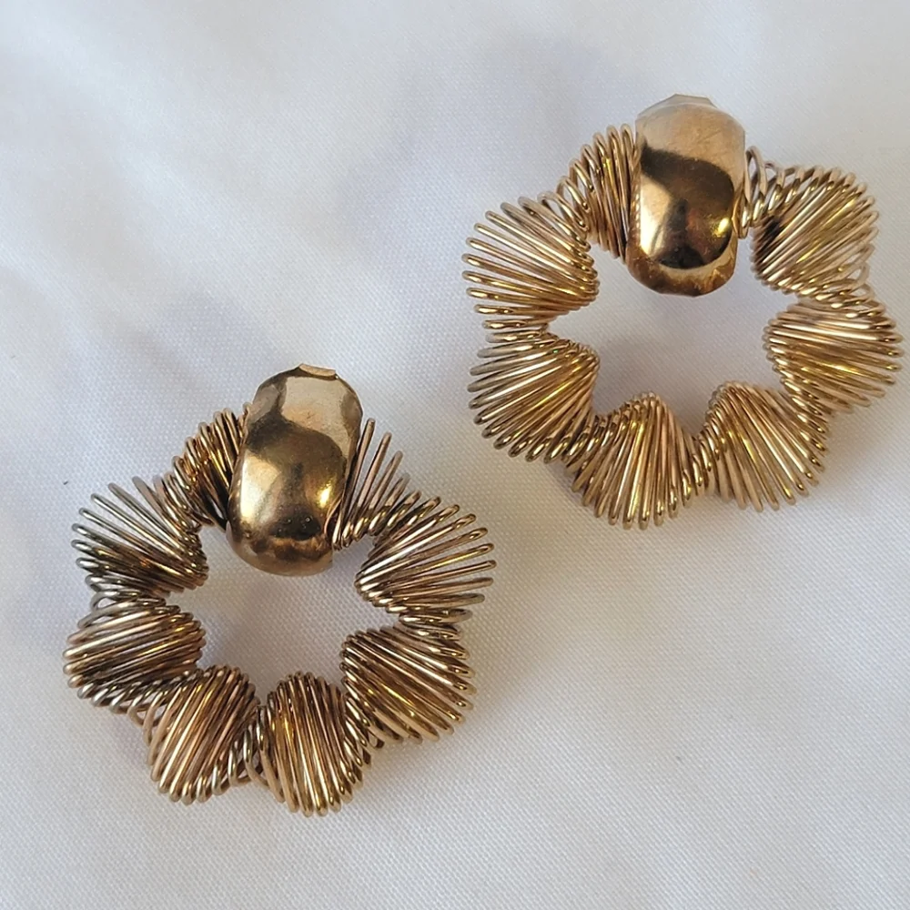 Vintage Spiral Slinky Earrings